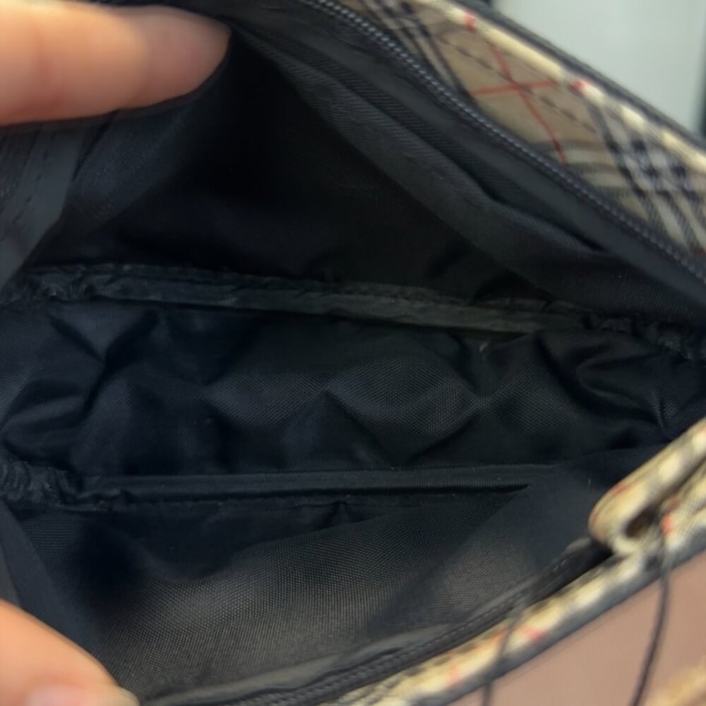Burberry Black Nova Check Zip Pouch Sku#84564 - Picture 8 of 9